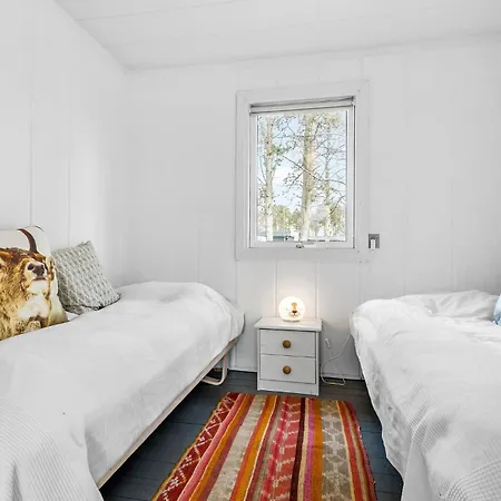 3 Bedroom Cozy In Sjaellands Odde Holiday home *
