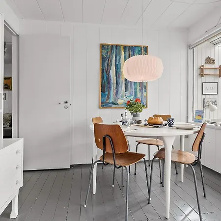 Cozy In Sjaellands Odde With Wifi